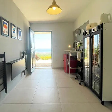 Villa Lola - Privacy, Pool & View *