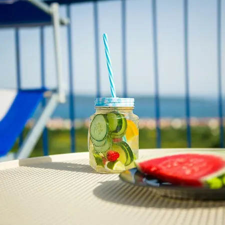 Villa Lola - Privacy, Pool & View *